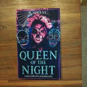 Queen of the Night a Halloween Standalone in Owens 9798865191926